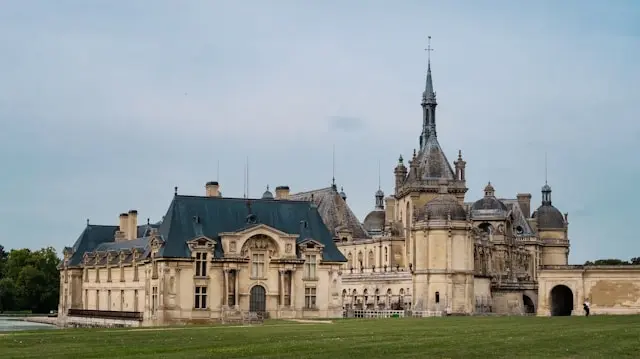 Chantilly castle