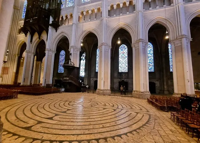 Cathédrale Notre-Dame de Chartres Interior