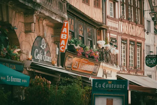 The Rue du Gros-Horloge